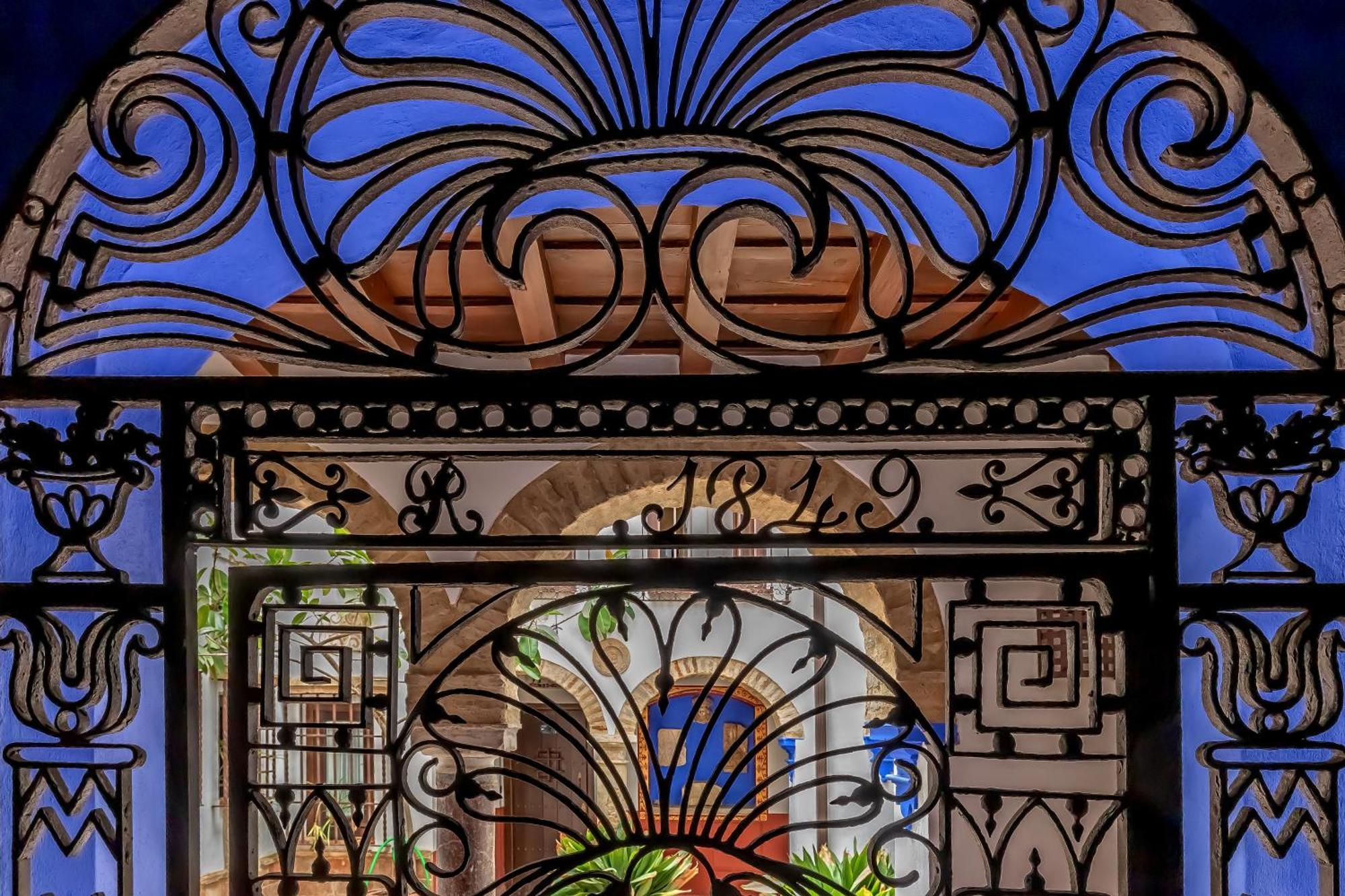 El Capricho De 1849 & Parking Apartment Cordoba Exterior photo